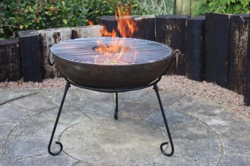 Medium Kadai real fire pit 60cm dia, inc. stand and BBQ grill