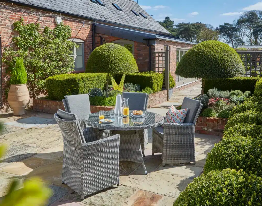 Norfolk Leisure Burnham XL Four Seat Outdoor Dining Set